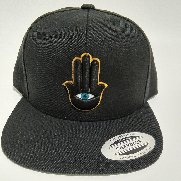 Hamsa Hand 3rd Eye 3D Embroidered Black Snapback Hat Flat Bill 6 Panel Yupoong - Picture 1 of 9